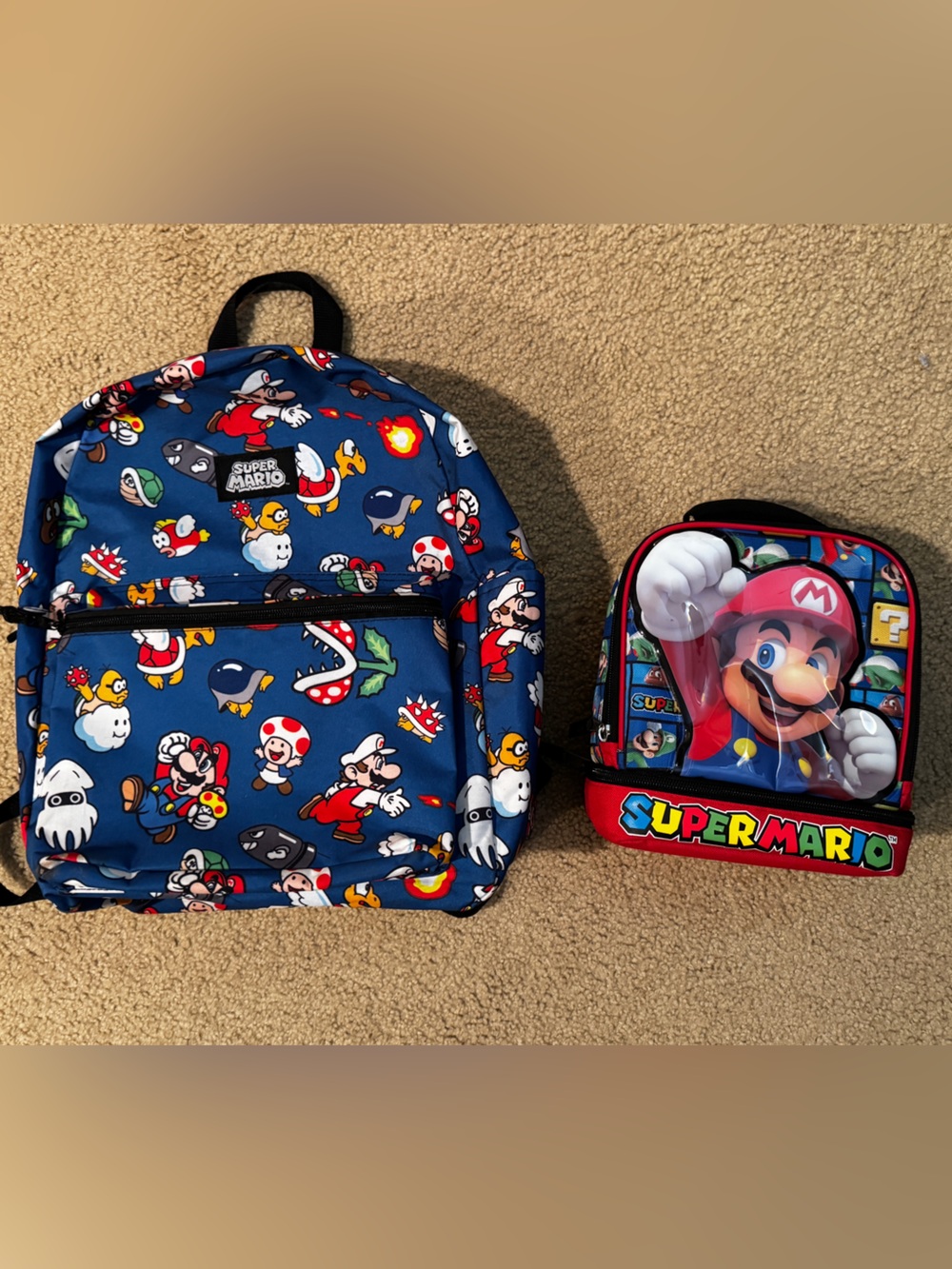 Super Mario Lunch & Backpack - Picture 11 of 13
